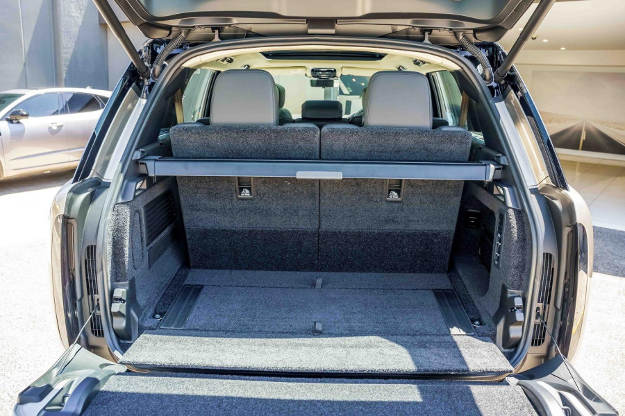 2024 MY25 Land Rover Range Rover L460 D350 Autobiography SUV