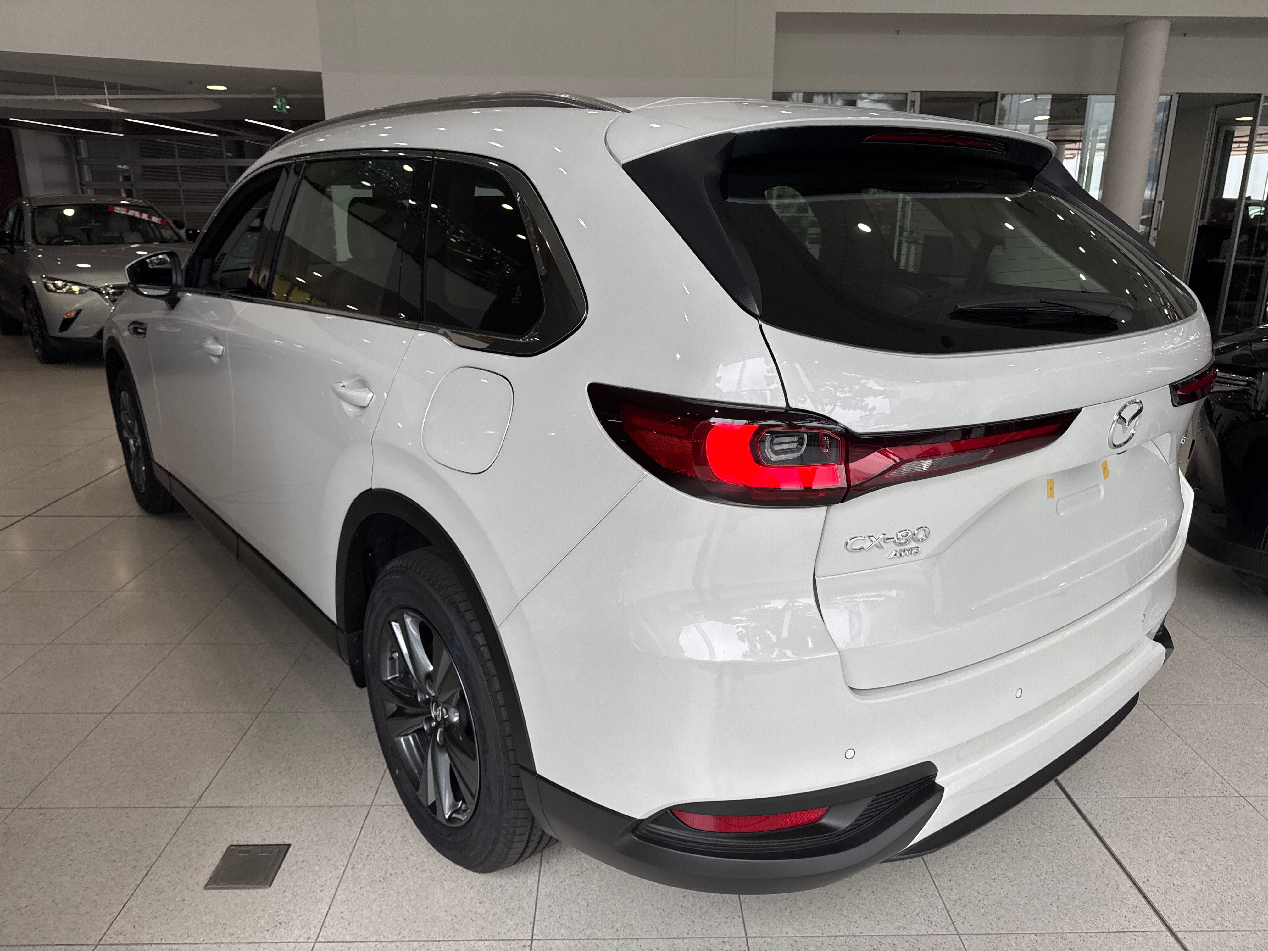 2024 Mazda CX-80 KL G40e Touring SUV Image 4