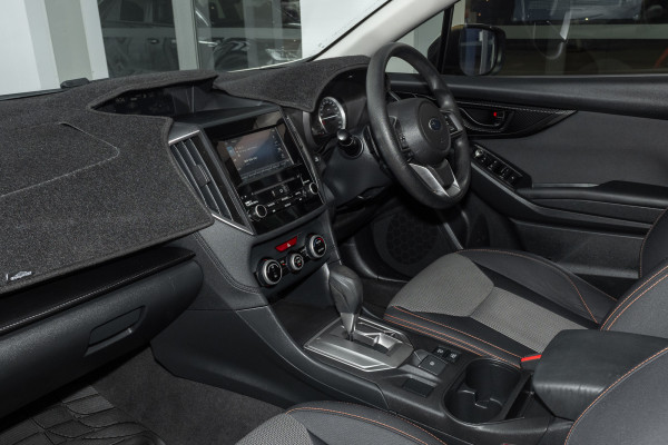 2020 Subaru XV G5-X 2.0i SUV image 8