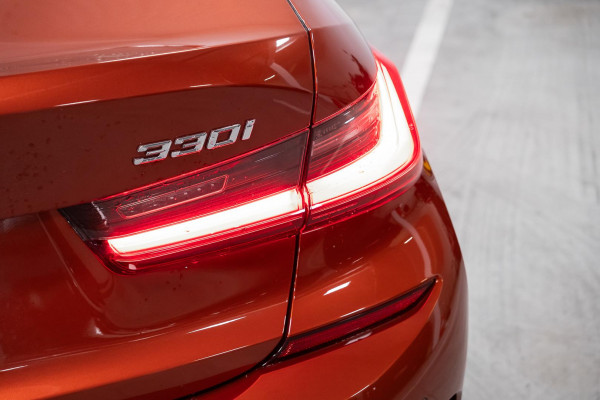 2022 BMW 3 Series G20 330i M Sport Sedan image 23