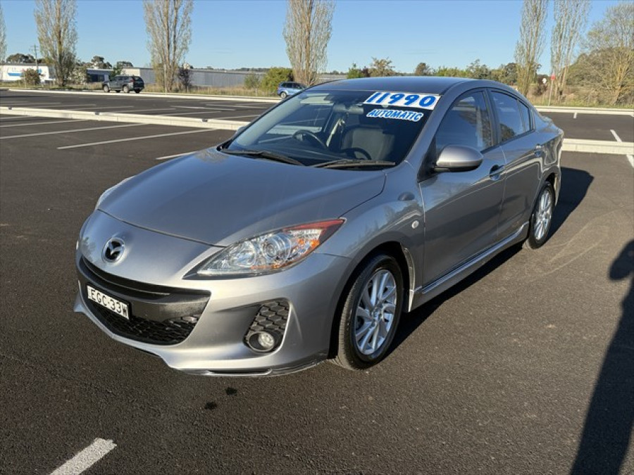 2012 Mazda 3 Maxx Sport Sedan Image 8