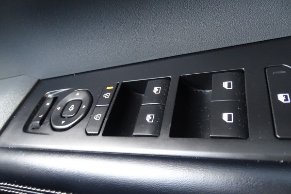 2025 MY26 Kia Tasman TK X-Pro Ute Image 33