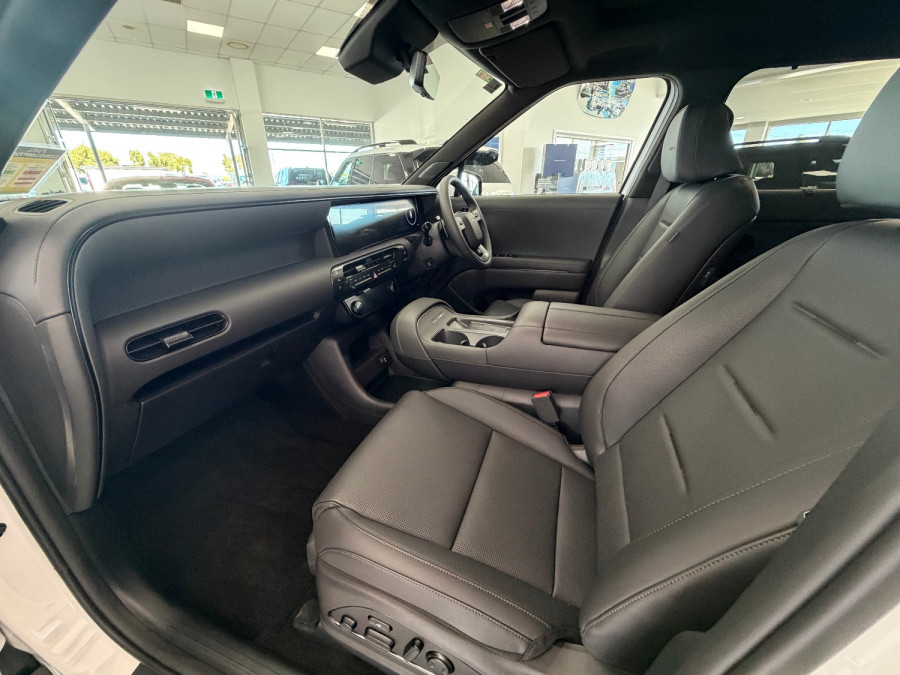 2026 Hyundai Palisade Calligraphy Black Ink SUV Image 19