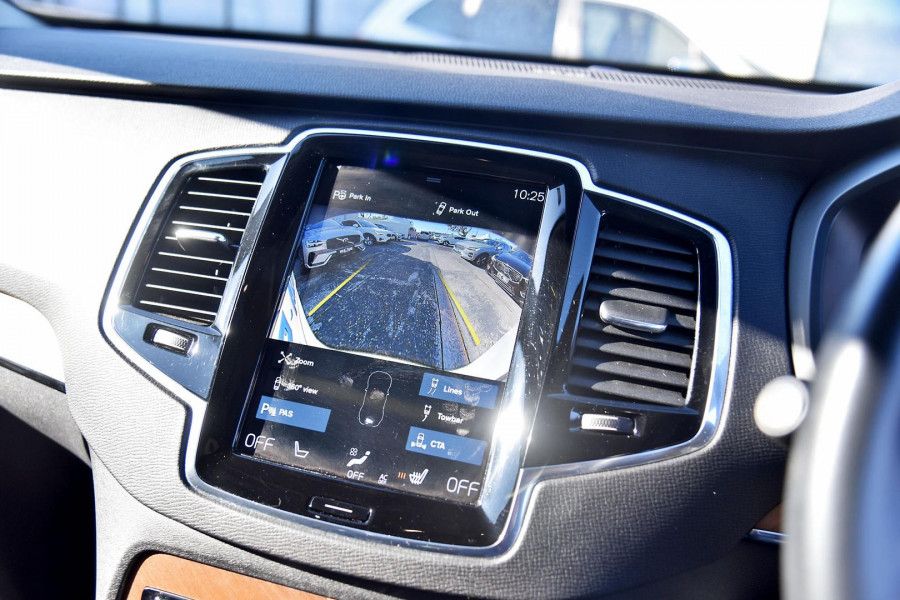 2021 Volvo XC90 L Series T6 Momentum SUV Image 21
