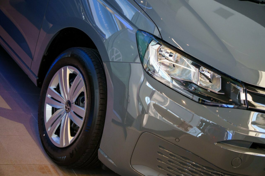 2026 Volkswagen Caddy 5 TSI220 SWB Van Image 4