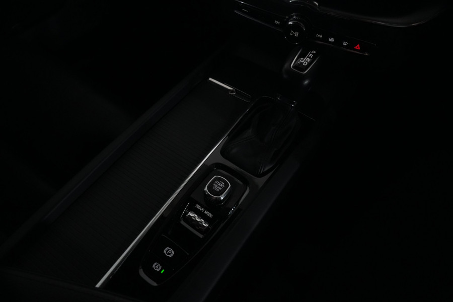 2021 Volvo XC60 UZ T5 Momentum SUV