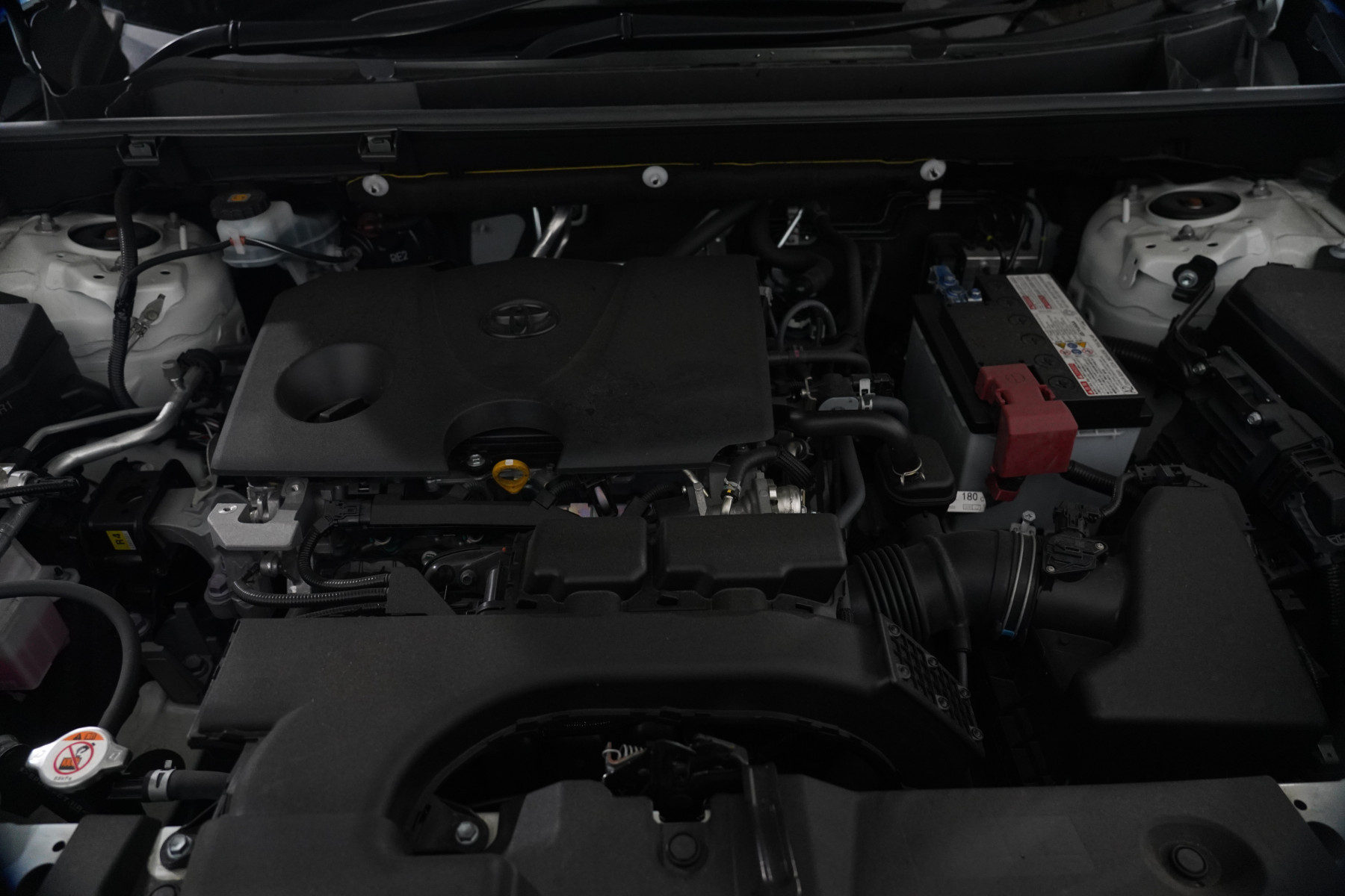 2020 Toyota RAV4 Gxl (2wd) SUV Image 29
