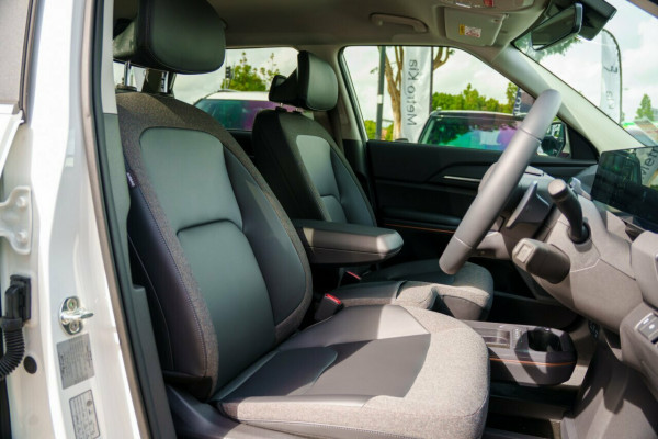 2026 Kia EV5 OVc Air Standard Range SUV Image 18