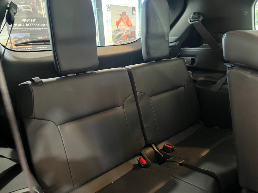 2024 Mitsubishi Outlander ZM Aspire SUV Image 16
