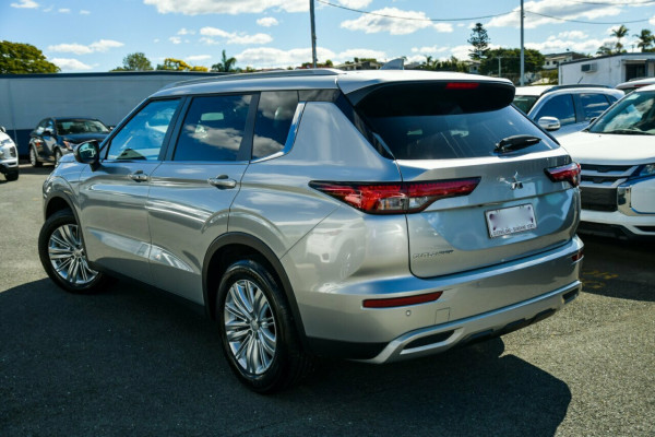 2023 MY24 Mitsubishi Outlander ZM LS SUV
