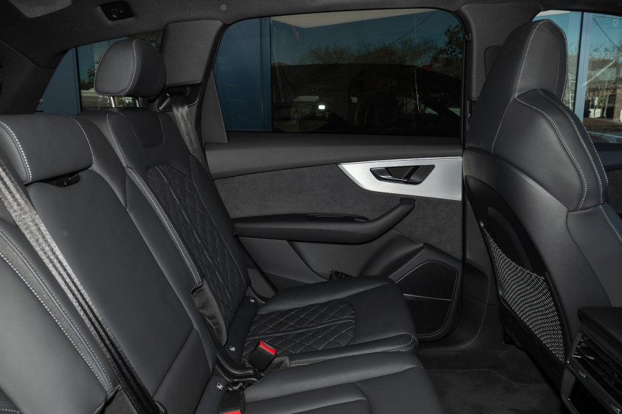 2024 MY25 Audi Q7 4M 55 TFSI S line SUV