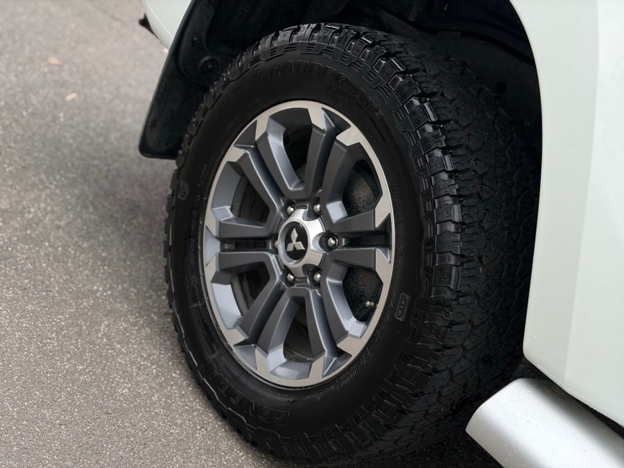 2021 MY22 Mitsubishi Triton MR GLS Ute Image 11