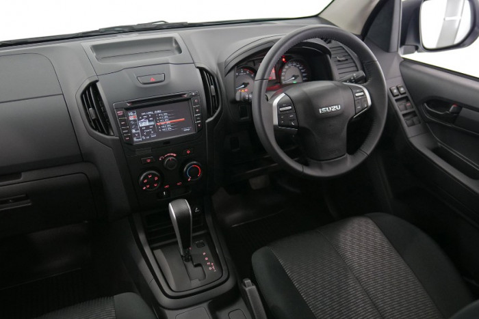 2019 Isuzu UTE D-MAX SX Crew Cab Ute High-Ride 4x2 Utility Image 5