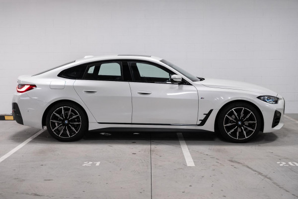 2023 BMW 4 Series G26 420i M Sport Hatch image 5