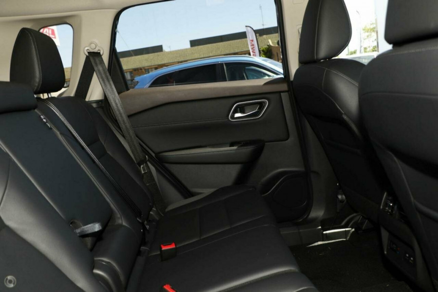 2024 MY25 Nissan X-Trail T33 Ti SUV Image 9