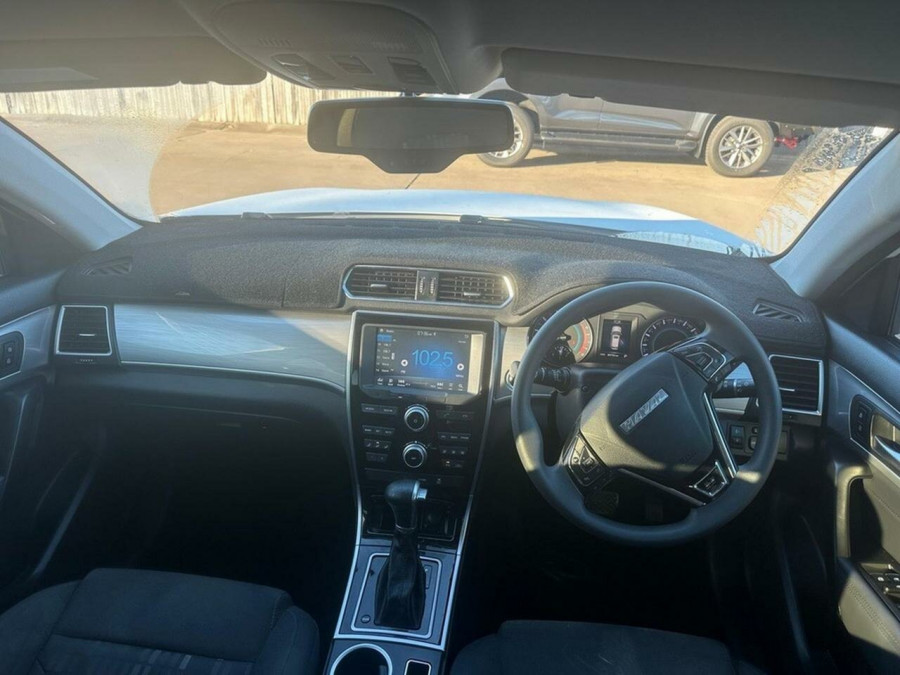 2020 Haval H2  Premium SUV Image 12