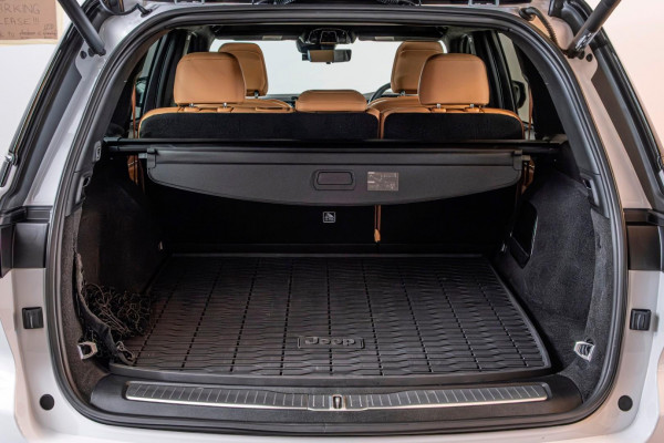 2023 Jeep Grand Cherokee WL Summit Reserve 4xe SUV image 21