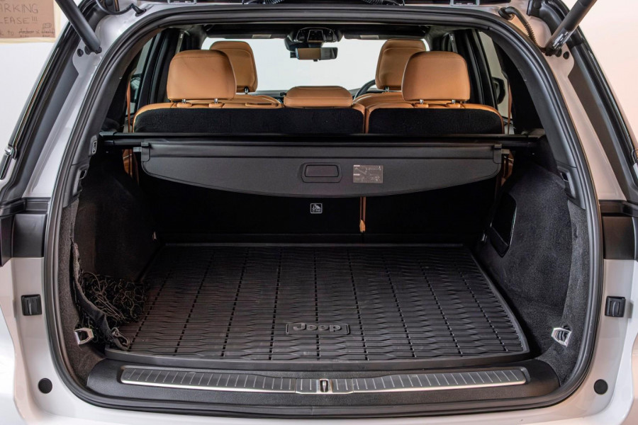 2023 Jeep Grand Cherokee WL Summit Reserve 4xe SUV