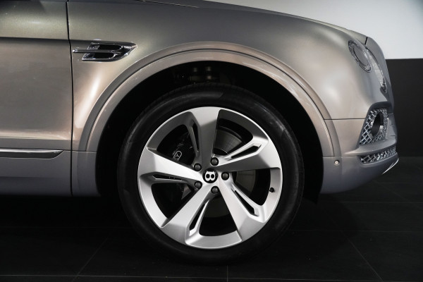 2017 Bentley Bentayga W12 SUV Image 22