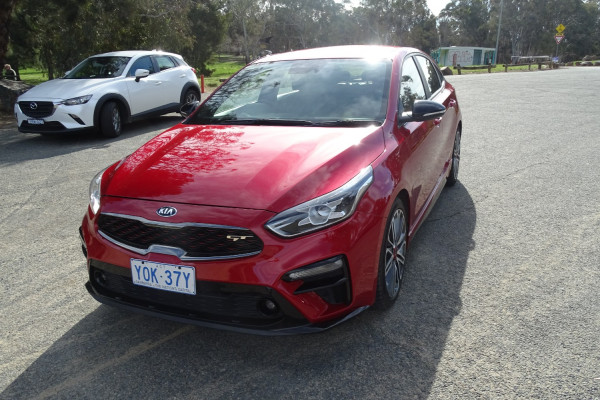 2019 MY20 Kia Cerato BD GT Hatch Image 3