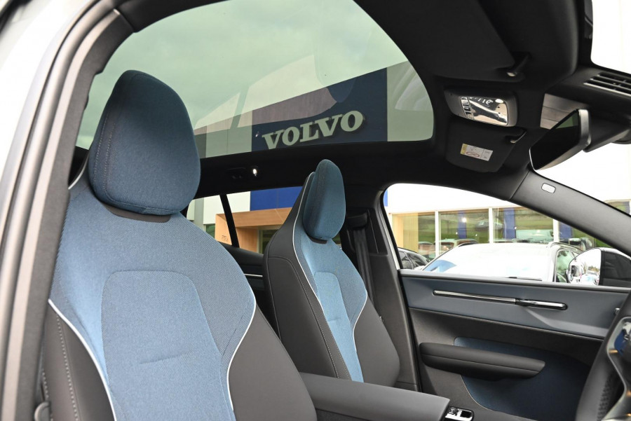 2026 MY27 Volvo EX30 Cross Country  P8 SUV Image 11