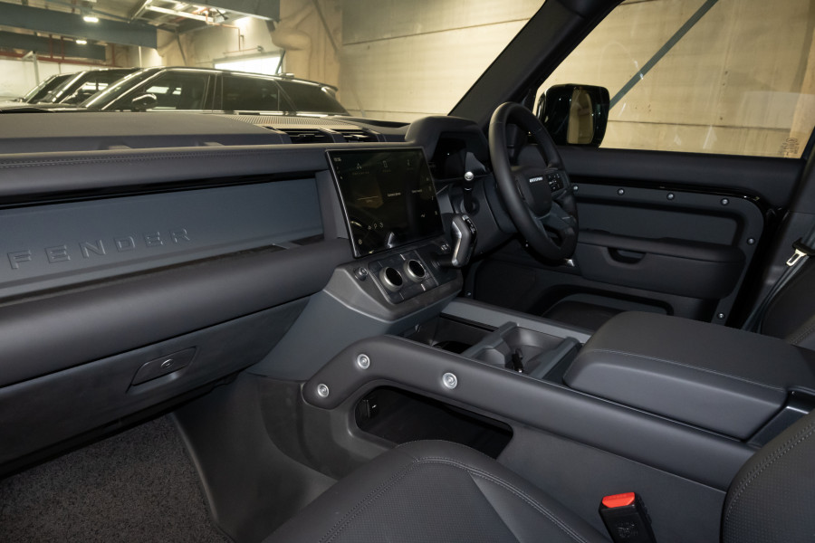 2026 Land Rover Defender L663 110 D350 X-Dynamic HSE SUV