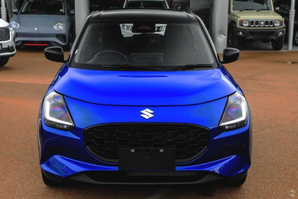 2026 Suzuki Swift UZ Hybrid Hatch Image 2