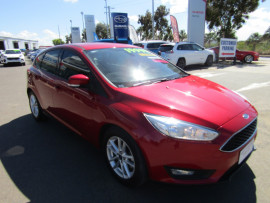 Used 17 Ford Focus Trend Gladstone 213 Reef City Isuzu Ute