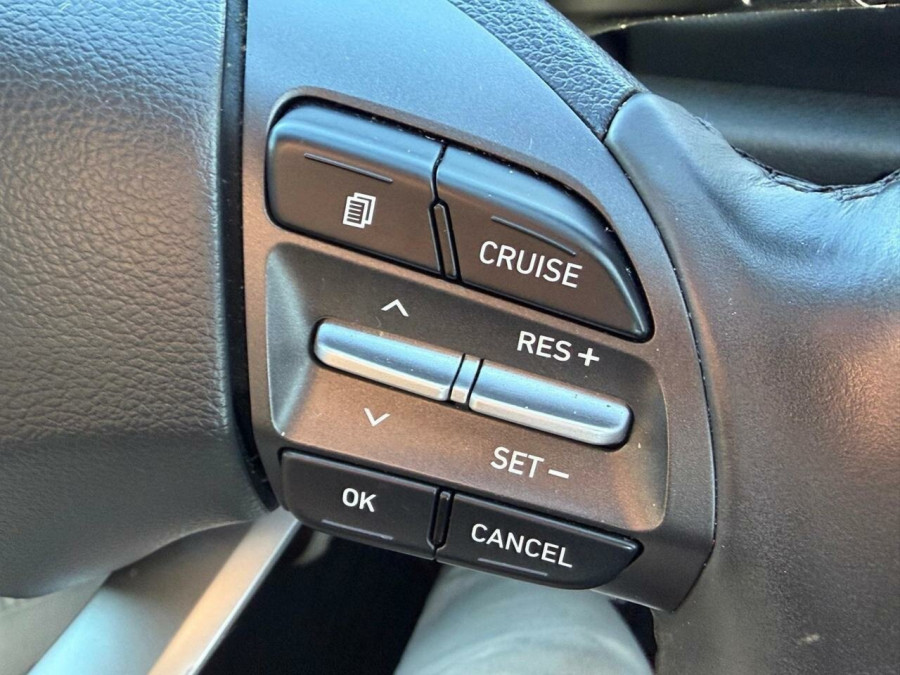 2020 Hyundai KONA OS.3 Active SUV Image 11