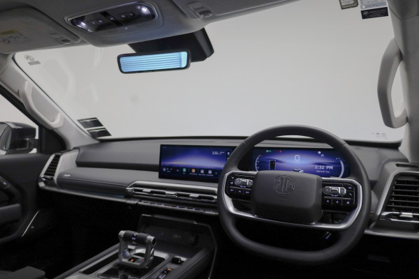 2026 MG U9 Explore Pro Ute Image 2