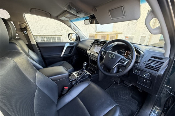 2023 Toyota LandCruiser Prado GDJ150R GXL SUV Image 9