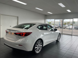 2018 Mazda 3 BN5238 SP25 GT Sedan