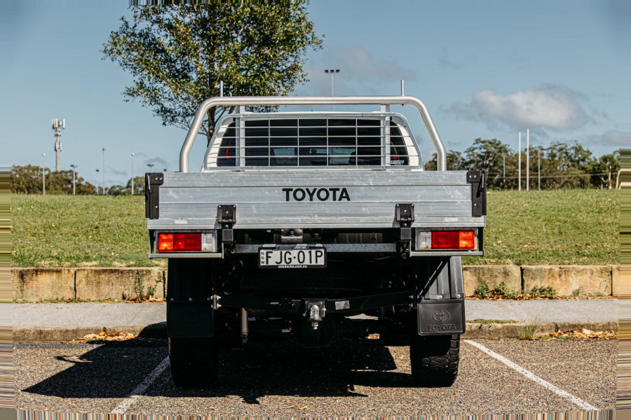 2021 Toyota HiLux GUN136R SR Hi-Rider Double Cab Image 13