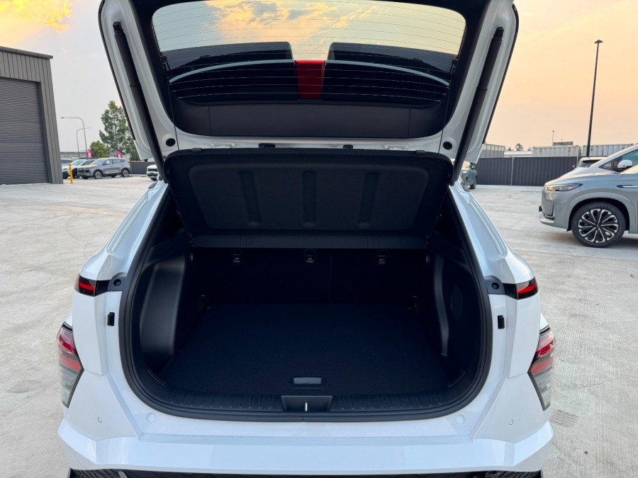 2026 Hyundai KONA SX2.V3 Hybrid Premium N Line SUV Image 8