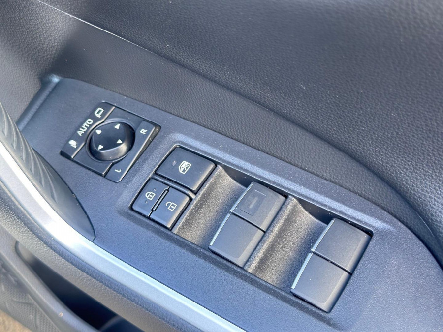 2021 Toyota RAV4 MXAA52R Cruiser SUV Image 17
