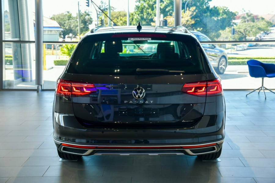 2022 MY22.5 Volkswagen Passat B8 Alltrack 162TSI Premium Wagon Image 3