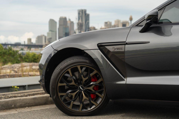 2021 Aston Martin DBX 1913 Edition SUV Image 6