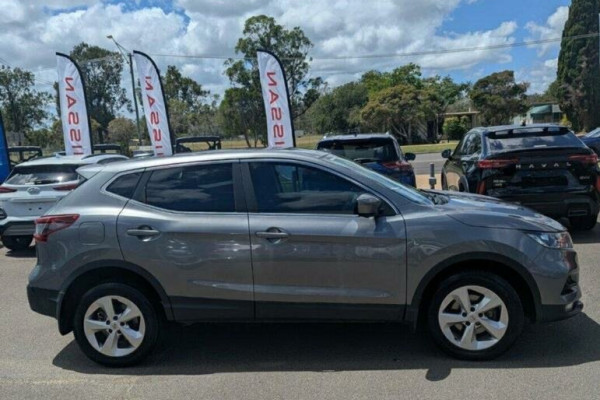 2020 MY0  Nissan QASHQAI J11 Series 3 ST+ SUV Image 2