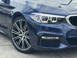 2018 BMW 5 Series G31 520d Touring Steptronic M Sport Wagon image 5