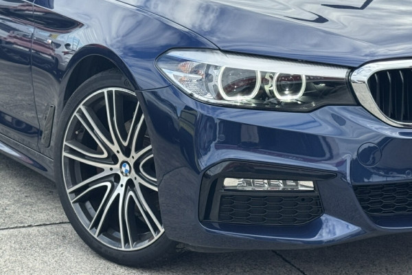 2018 BMW 5 Series G31 520d Touring Steptronic M Sport Wagon Image 5