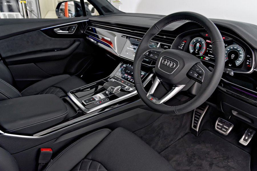 2026 MY25 Audi Q7 4M TFSI 250kW S line SUV