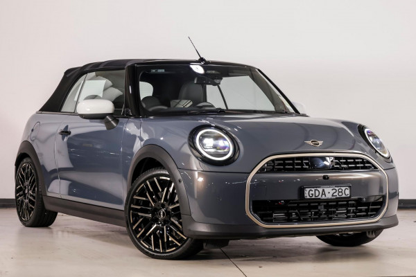 MINI Cooper C Favoured F67