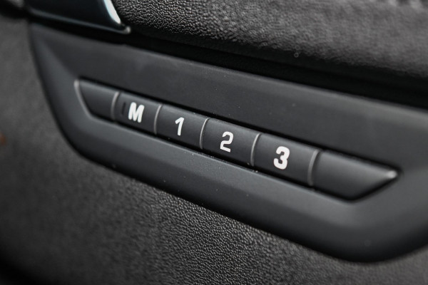 2025 MY25.5 Land Rover Discovery Sport L550 P200 S SUV