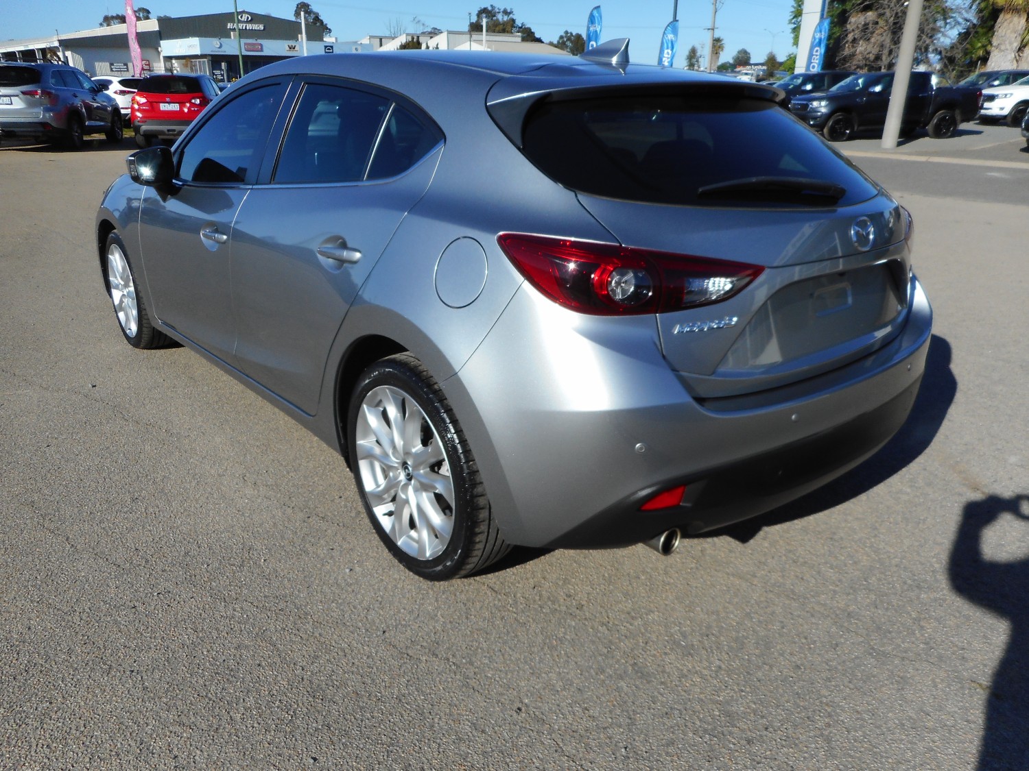 2015 Mazda 3 Hatchback Image 6