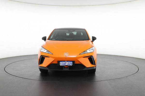 2024 MG MG4 MEH32 Essence 64 Hatch Image 5