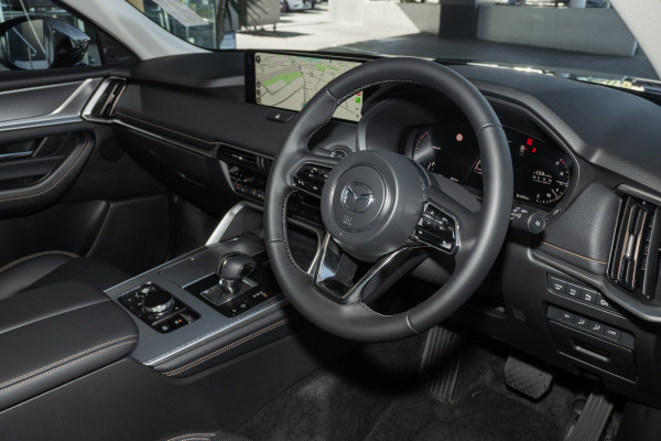 2026 MY25 Mazda CX-70 KJ G50e GT SUV Image 6