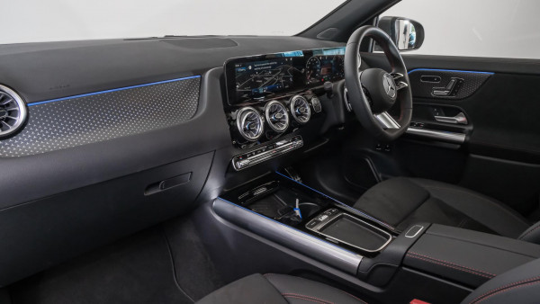 2026 Mercedes-Benz GLA-Class H247 GLA250 e with EQ hybrid technology SUV image 8
