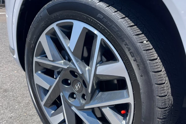 2021 Hyundai Santa Fe TM.V3 Highlander SUV Image 33