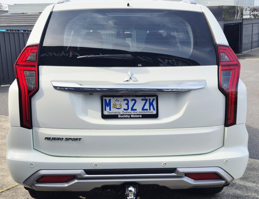 2024 Mitsubishi Pajero Sport QG GLX SUV Image 4