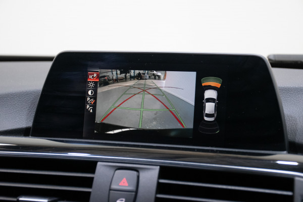 2016 BMW 3 Series 18i Sport Line Sedan Image 18
